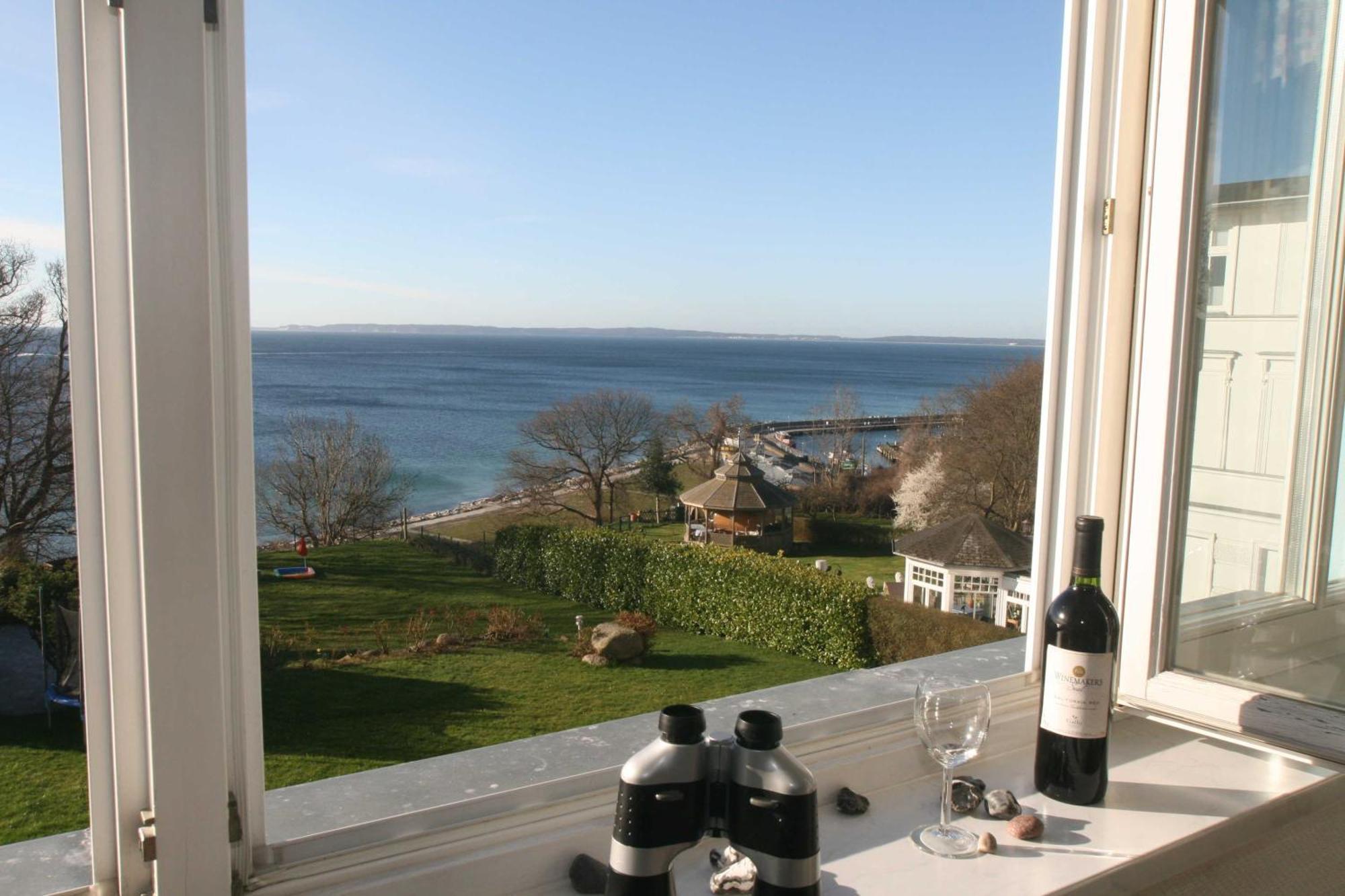 Villa Feodora - Das Haus Mit Dem Einzigartigen Seeblick Sassnitz Ngoại thất bức ảnh
