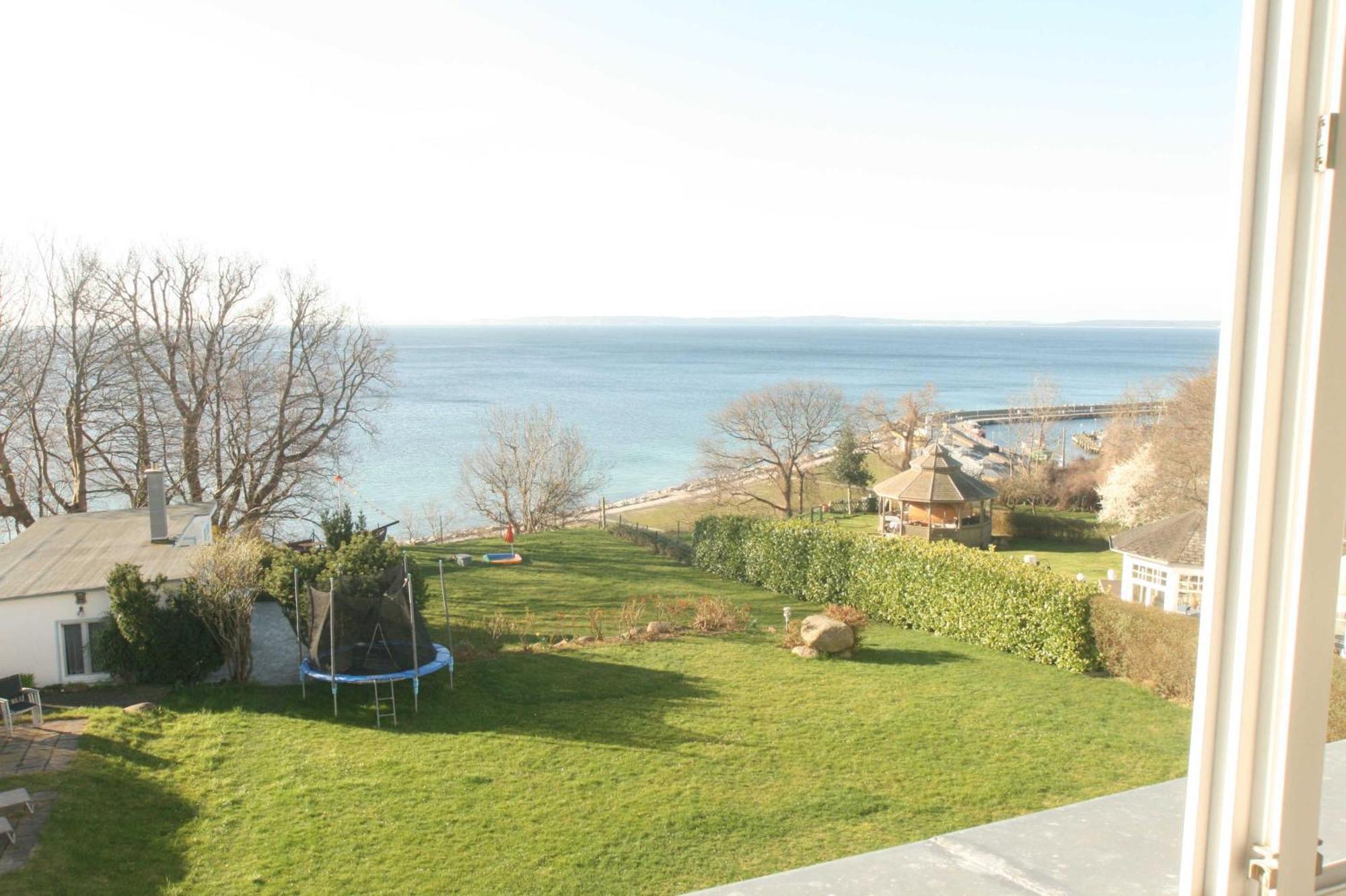 Villa Feodora - Das Haus Mit Dem Einzigartigen Seeblick Sassnitz Ngoại thất bức ảnh